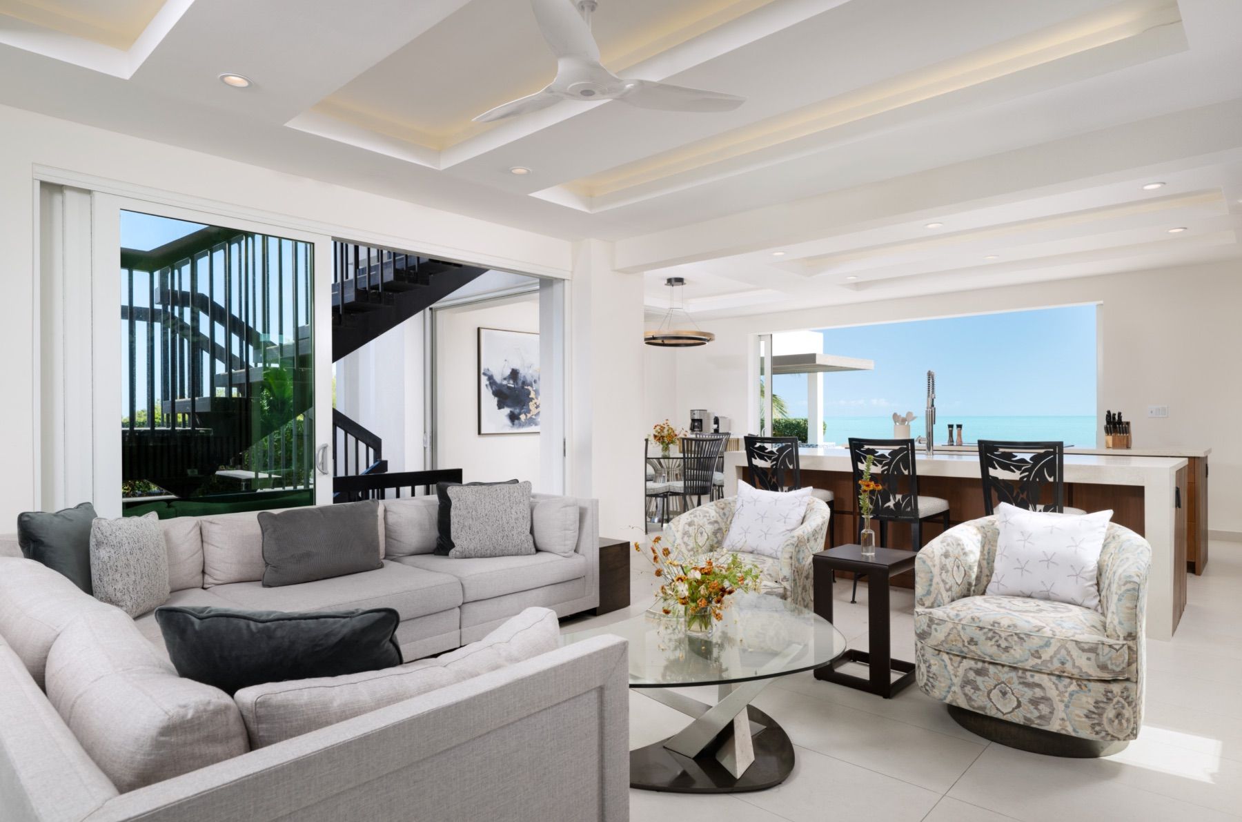 Gold Finger villa photo.